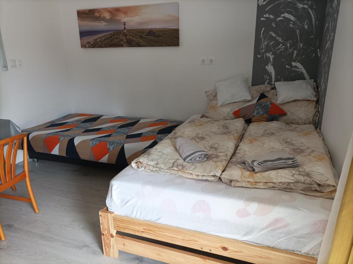Csilla Apartman Balogunyom Екстериор снимка