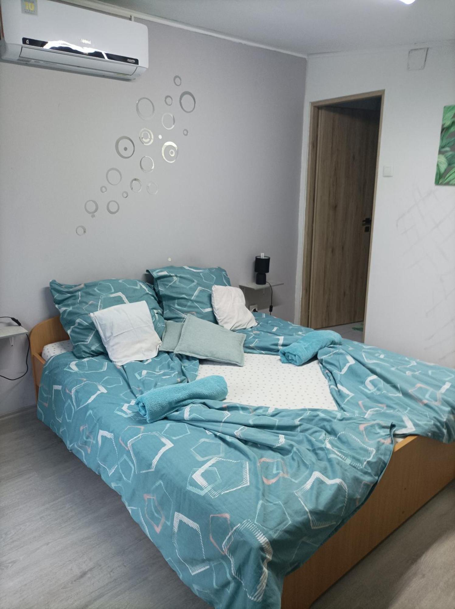 Csilla Apartman Balogunyom Екстериор снимка